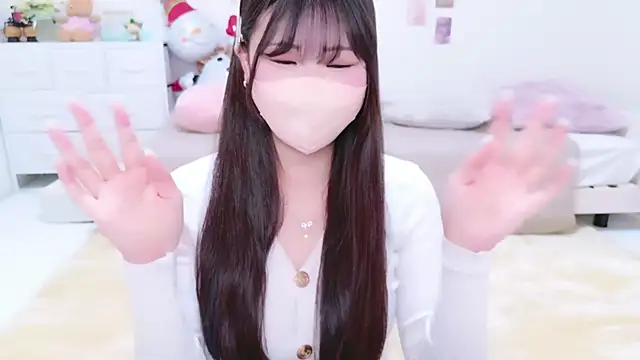Snapshot of Otochan_0108xx chatting on January 2026 03:33:01 AM Otochan 0108xx online show from January 2026 03:33:01 AM