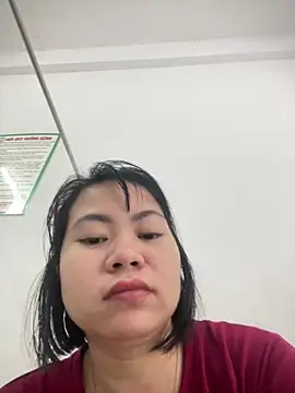 Chew candy online show from December 2025 03:01:02 AM