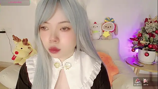 Miyeoonn online show from December 2025 04:19:01 AM