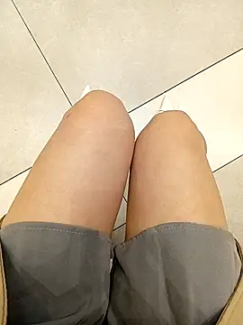 Baby-Linh online show from February 2026 05:33:02 AM