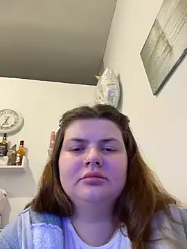 Snapshot of EvKamenskih chatting on December 2025 10:35:02 AM EvKamenskih online show from December 2025 10:35:02 AM