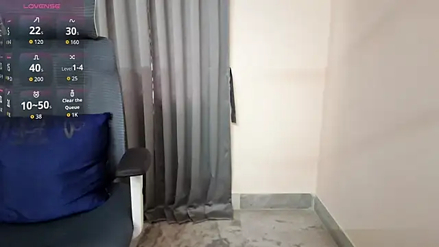 Snapshot of Spit_queenC_for_you chatting on January 2026 08:41:01 AM Spit queenC for you online show from January 2026 08:41:01 AM