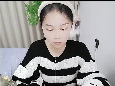 Snapshot of mili923 chatting on February 2026 02:23:02 PM mili923 online show from February 2026 02:23:02 PM
