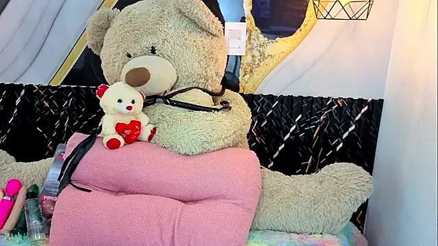 VioletaSweett1 online show from July 2026 08:51:02 PM