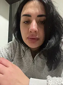 Snapshot of tesaa1212 chatting on January 2026 05:27:02 PM tesaa1212 online show from January 2026 05:27:02 PM