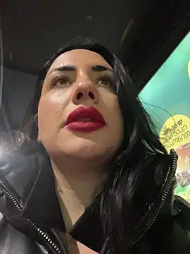 Snapshot of tesaa1212 chatting on January 2026 06:44:01 PM tesaa1212 online show from January 2026 06:44:01 PM