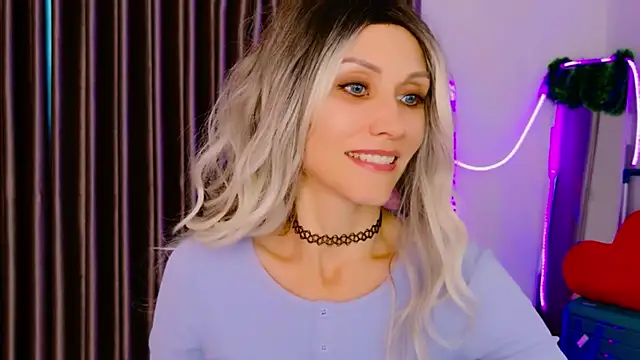 betty xoxoo online show from February 2026 10:32:02 AM