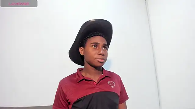 Snapshot of teylor_lovee chatting on February 2026 09:53:01 PM teylor lovee online show from February 2026 09:53:01 PM