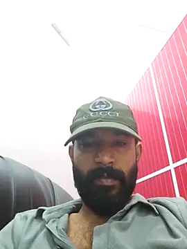 Snapshot of Bigkannan chatting on February 2026 05:11:02 PM Bigkannan online show from February 2026 05:11:02 PM