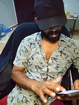 Snapshot of Bigkannan chatting on February 2026 09:52:01 AM Bigkannan online show from February 2026 09:52:01 AM