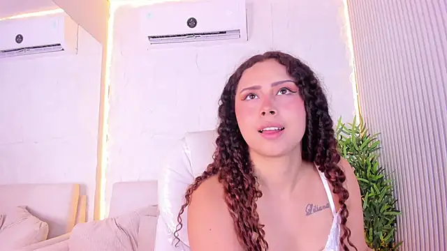 MarelynSummer online show from May 2026 11:38:02 AM