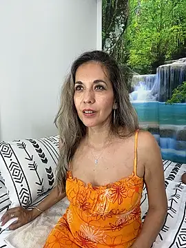 sandrafarrely online show from January 2026 03:49:02 PM