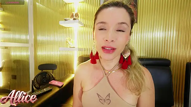 Allice mommy online show from February 2026 07:10:01 PM