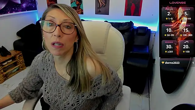 Snapshot of Scarlett_079 chatting on February 2026 11:47:02 AM Scarlett 079 online show from February 2026 11:47:02 AM