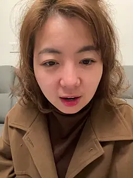 Snapshot of bibi347127 chatting on December 2025 09:04:01 AM bibi347127 online show from December 2025 09:04:01 AM