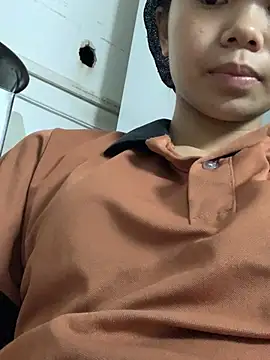 Mon babyy online show from February 2026 11:20:02 AM