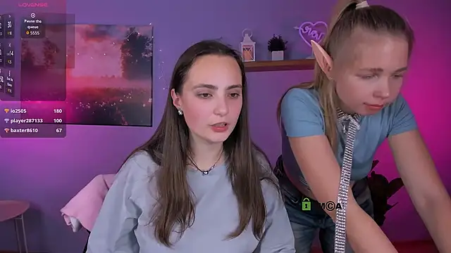 jenna elayne online show from December 2025 01:15:01 PM