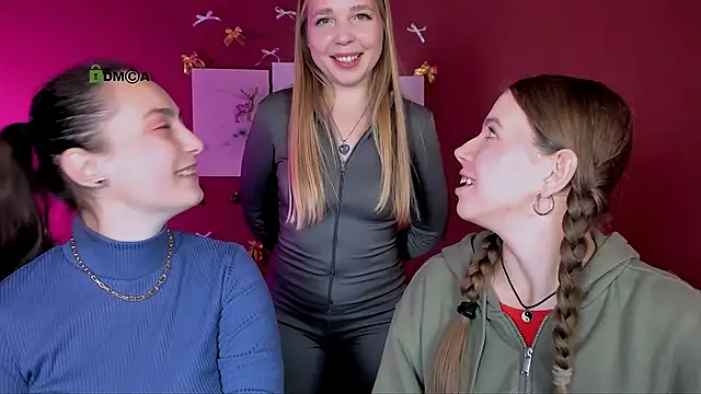 Snapshot of jenna_elayne chatting on December 2025 10:00:02 AM jenna elayne online show from December 2025 10:00:02 AM