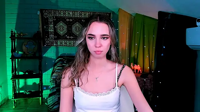 KimPorins online show from May 2026 12:56:02 PM