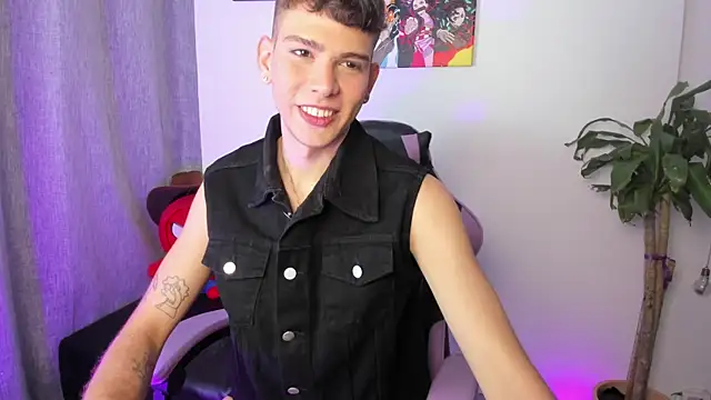 Jasson    online show from June 2026 02:36:01 PM