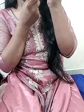 Snapshot of Riya_rani8 chatting on March 2026 03:31:01 PM Riya rani8 online show from March 2026 03:31:01 PM