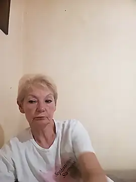 Snapshot of Calypso-Loove chatting on June 2026 08:05:02 AM Calypso-Loove online show from June 2026 08:05:02 AM