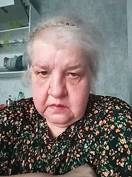 HapinessLovee online show from April 2026 06:25:02 AM