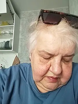HapinessLovee online show from May 2026 09:59:02 AM