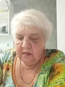 HapinessLovee online show from May 2026 04:47:01 PM