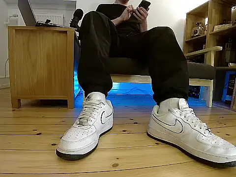 jonas camboy online show from December 2025 02:24:02 PM