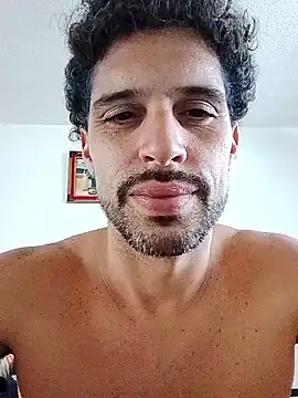 Snapshot of ignaccioCh chatting on December 2025 08:06:02 PM ignaccioCh online show from December 2025 08:06:02 PM