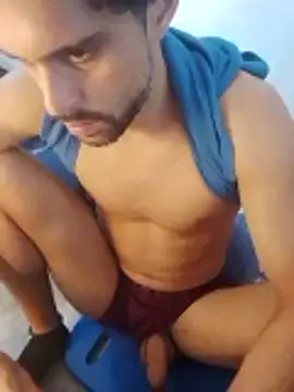 Snapshot of ignaccioCh chatting on December 2025 01:07:01 PM ignaccioCh online show from December 2025 01:07:01 PM