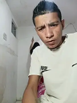 valenpaisita2123 online show from March 2026 02:45:02 AM