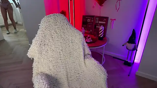 Snapshot of KittySasha chatting on February 2026 07:37:01 AM KittySasha online show from February 2026 07:37:01 AM