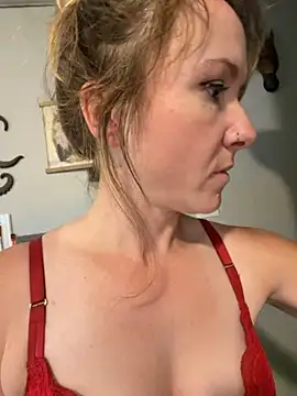 alluringpixie online show from May 2026 02:03:01 PM