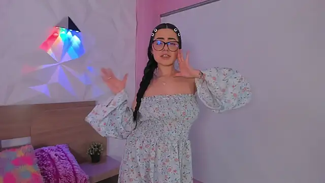 Snapshot of abby_angel_1 chatting on December 2025 12:43:01 PM abby angel 1 online show from December 2025 12:43:01 PM