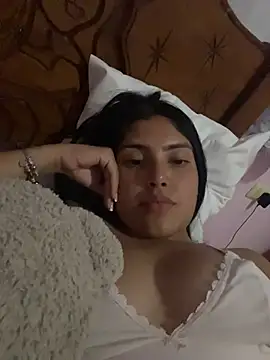  Laurentt  online show from February 2026 01:59:02 AM