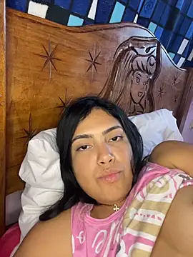  Laurentt  online show from March 2026 09:53:02 PM