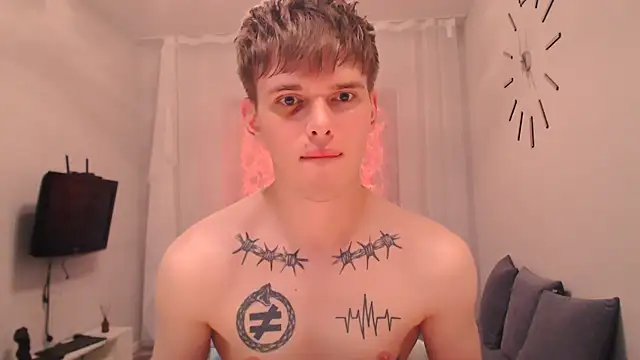 Fredd Xanders online show from July 2026 03:20:02 AM