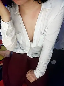 Snapshot of Alone_nothing chatting on January 2026 03:49:02 PM Alone nothing online show from January 2026 03:49:02 PM