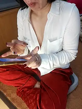 Snapshot of Alone_nothing chatting on February 2026 02:40:02 PM Alone nothing online show from February 2026 02:40:02 PM