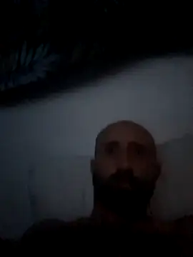 Snapshot of illann97126 chatting on December 2025 05:35:02 AM illann97126 online show from December 2025 05:35:02 AM