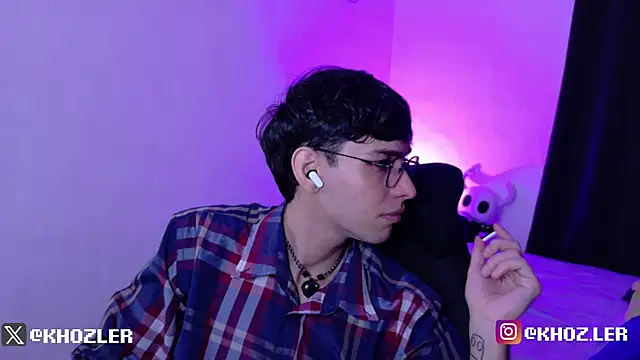 Snapshot of khoz_ler_ chatting on December 2025 03:46:02 AM khoz ler online show from December 2025 03:46:02 AM