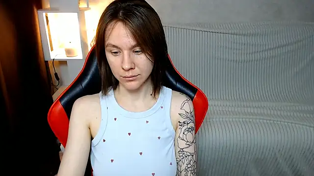 Snapshot of MiaBun1 chatting on December 2025 03:15:01 AM MiaBun1 online show from December 2025 03:15:01 AM