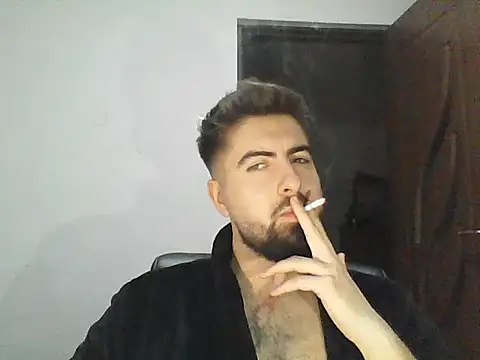 Snapshot of iigabi chatting on December 2025 06:03:02 PM iigabi online show from December 2025 06:03:02 PM