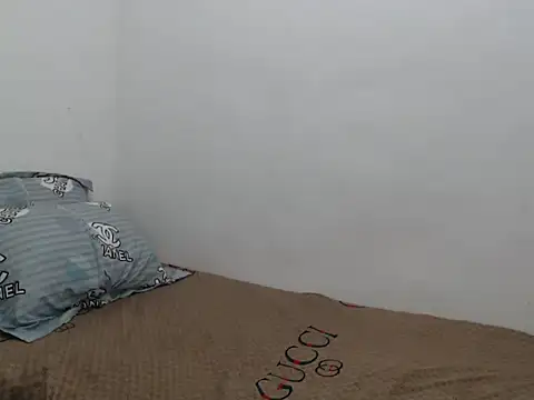 Snapshot of Belle2556 chatting on December 2025 08:11:01 AM Belle2556 online show from December 2025 08:11:01 AM