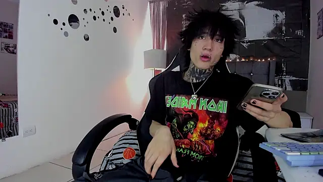 Snapshot of koryu_skull chatting on February 2026 08:14:02 PM koryu skull online show from February 2026 08:14:02 PM