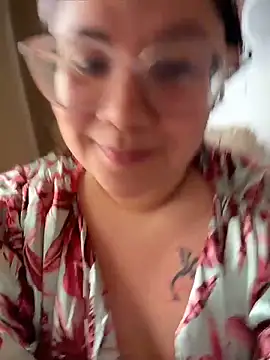 VanesssaMilf  online show from May 2026 07:55:02 PM