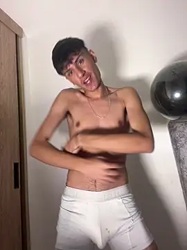 Andycillo online show from March 2026 04:29:02 AM