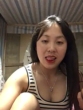 Snapshot of bae-asian chatting on April 2026 10:48:02 PM bae-asian online show from April 2026 10:48:02 PM